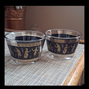 Pair of MCM Jeanette Glass Etruscan Frieze Design Small Snack Bowls Total 2